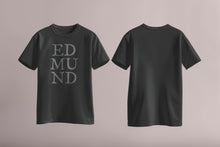 Lade das Bild in den Galerie-Viewer, Herrenshirt Schwarz "ED MU ND"
